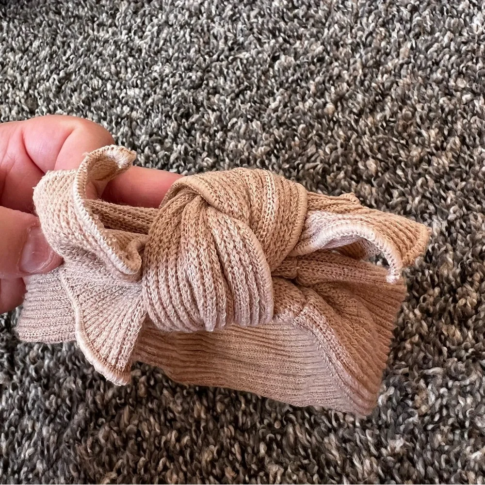 Olive + Scout Baby Oversized‎ Khaki/Tan Topknot Bow Headband Infant 6-12 Months